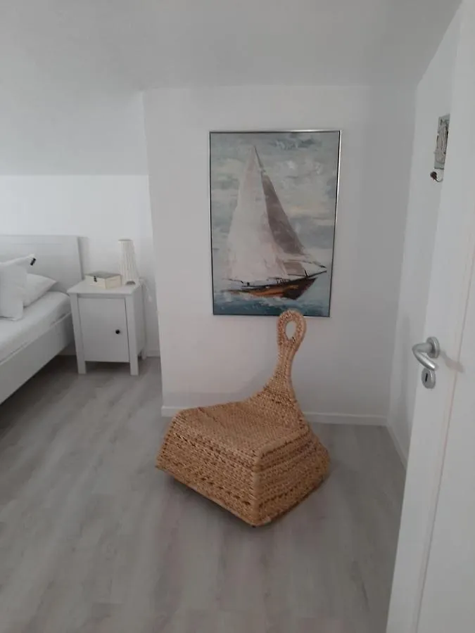 Bella Apartments 0*, Vir Kroatien
